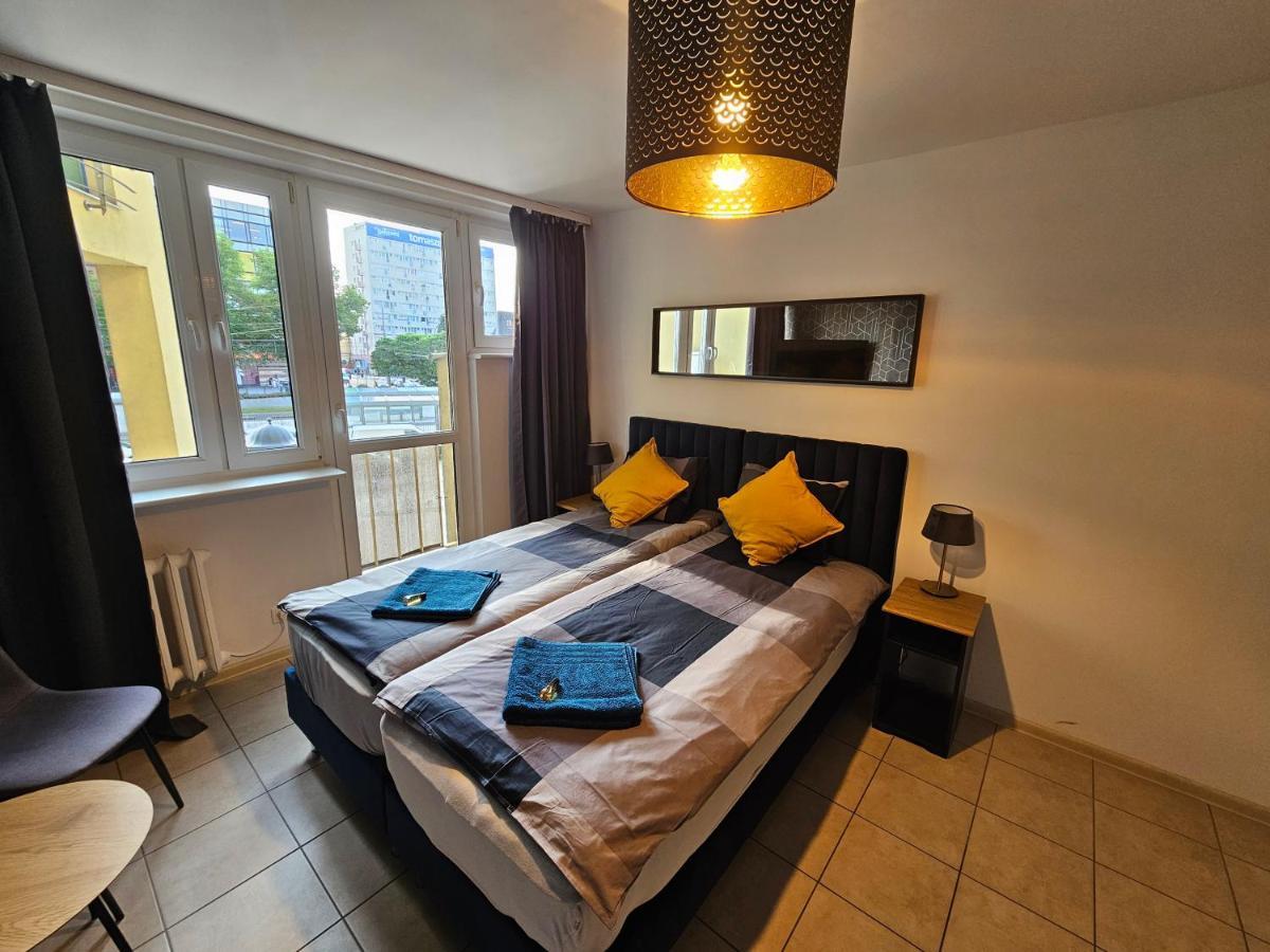 Przytulny Apartament W Centrum Stettino Esterno foto